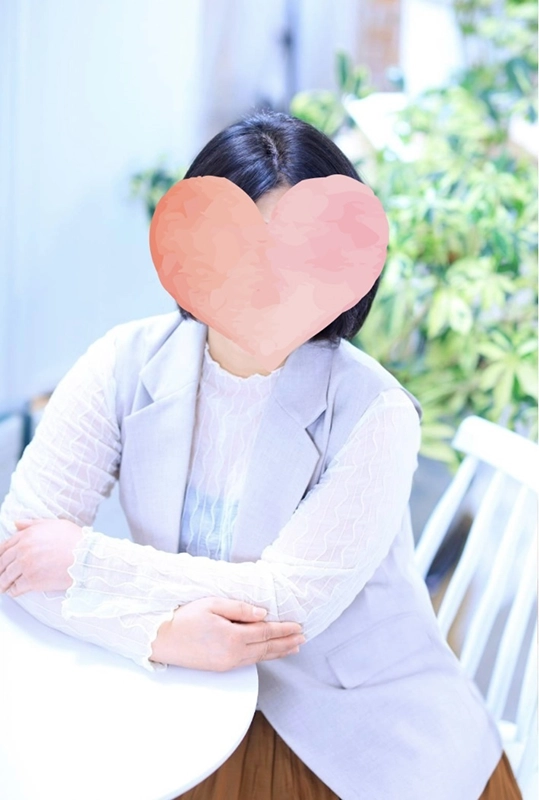 半田市40代前半女性